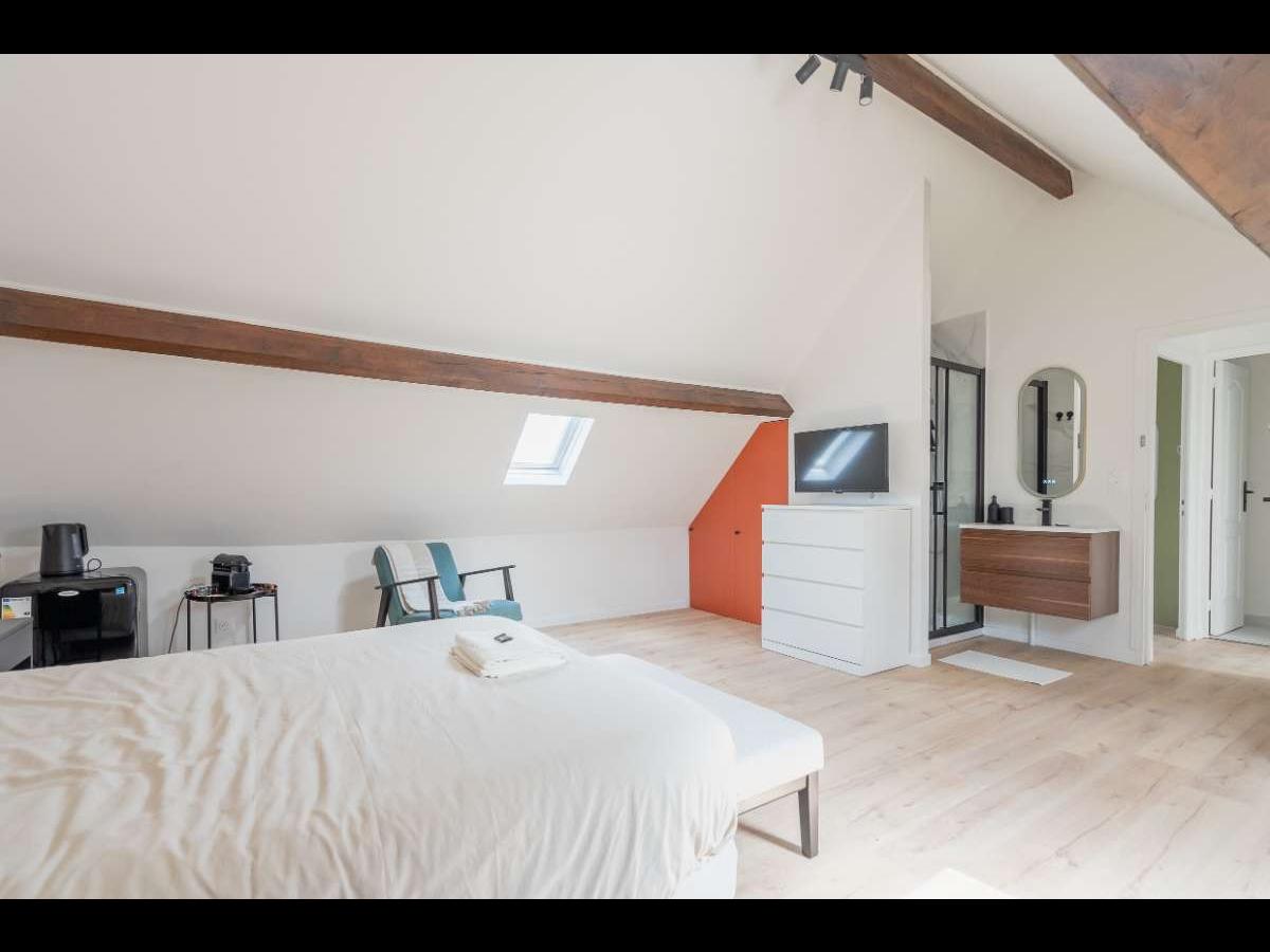 Colocation à Nanterre — Colocation Nanterre — chambre meublée · Préfecture · Colocation à Nanterre — Colocation Nanterre — chambre meublée · Préfecture ·