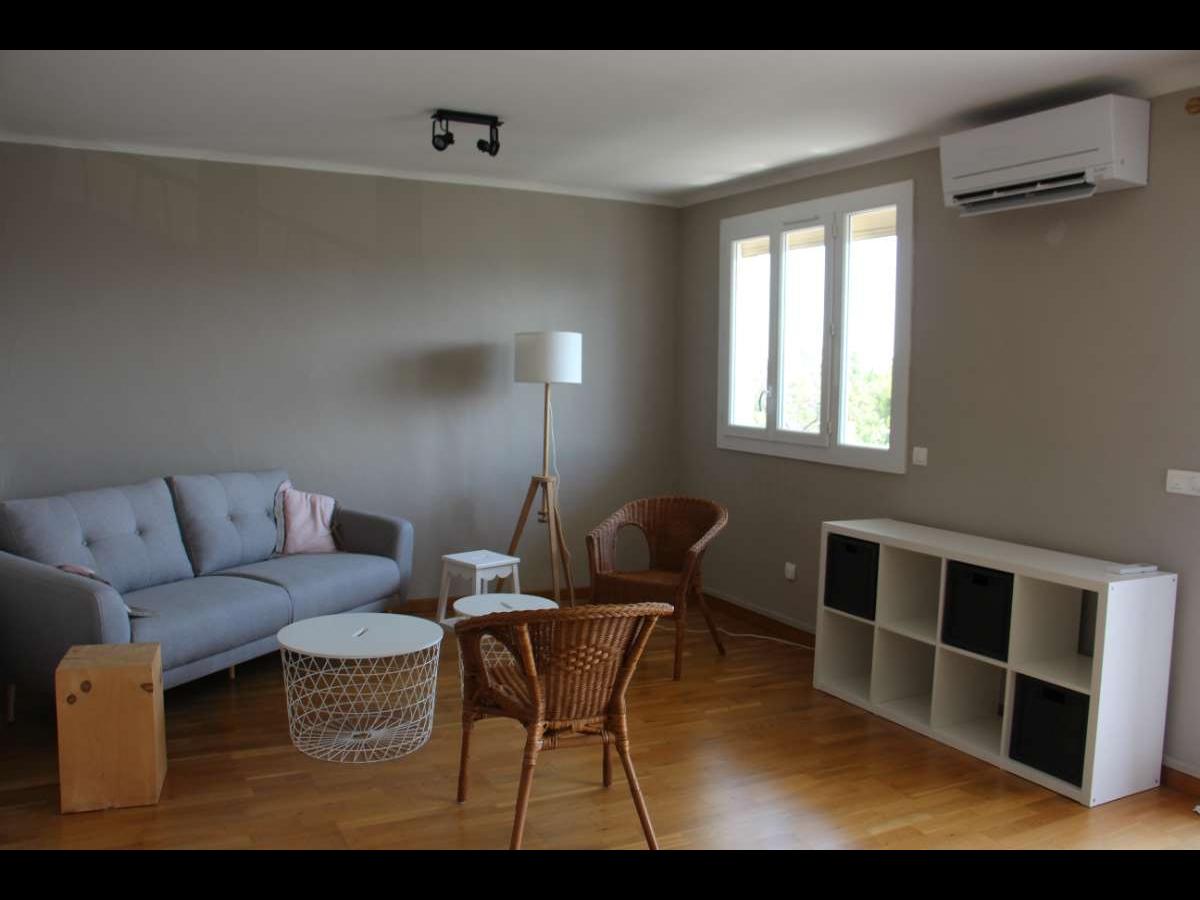 Colocation à Nice : Colocation Nice — chambre meublée · proche centre (photo 1/6)