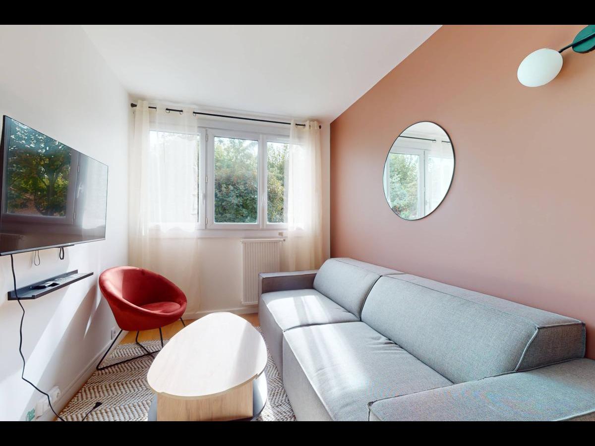 Colocation à Marseille : Dispo juin · coloc calme · Cours Julien · Marseille (photo 3/6)