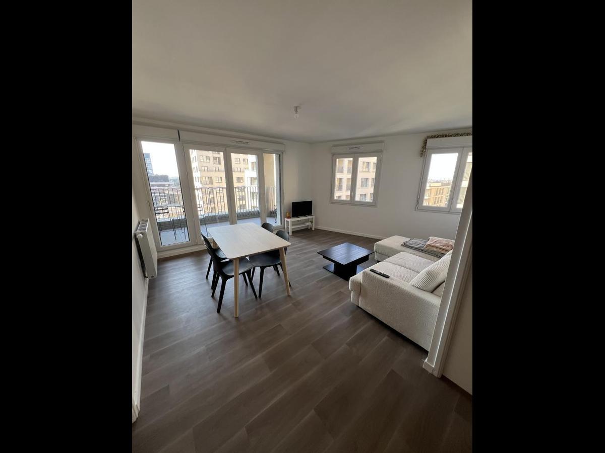Colocation à Montpellier : 7 colocs / chambre dans appart 49 m² · Montpellier (photo 5/6)