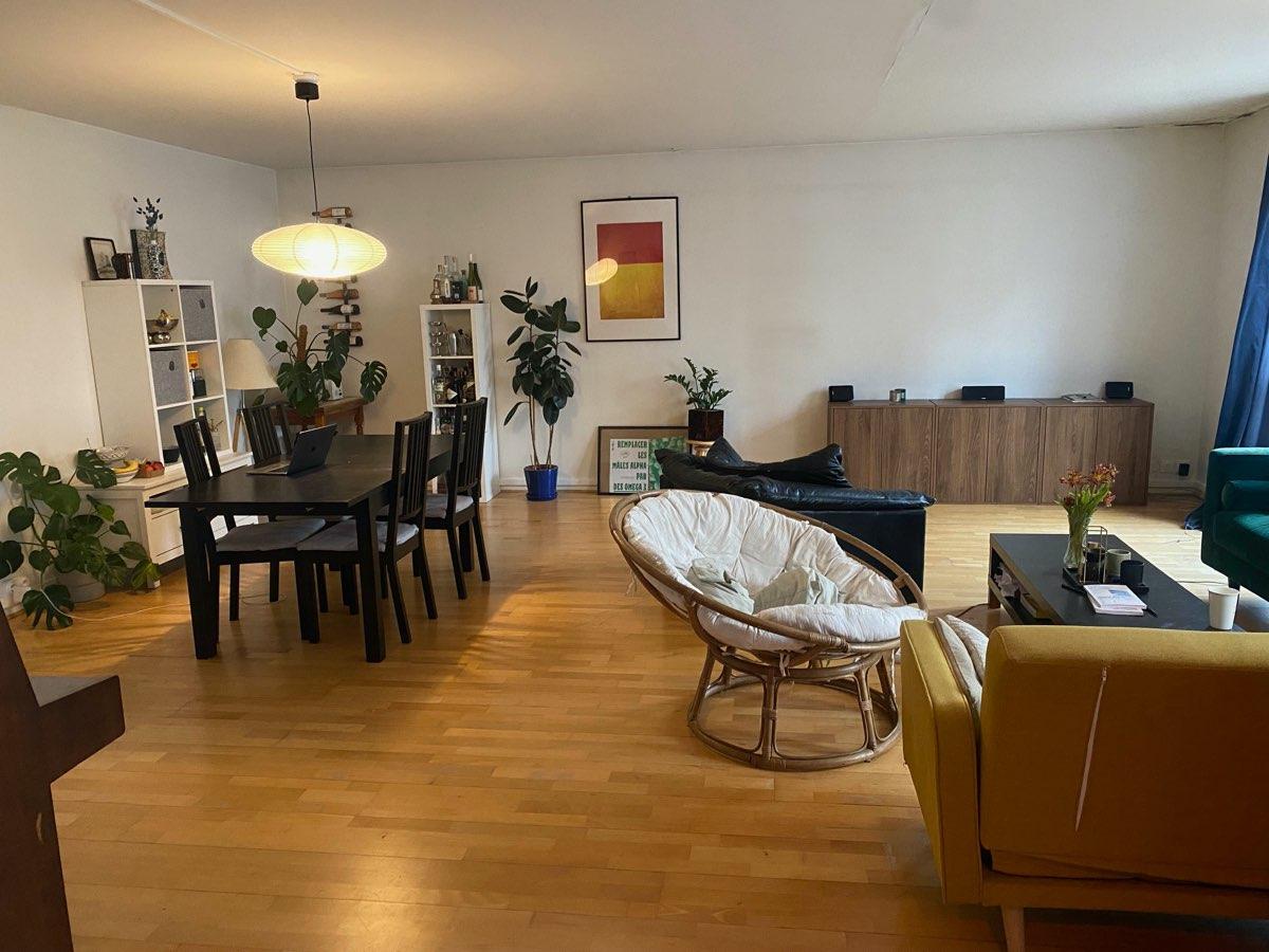 Colocation à Saint-Nazaire : Chambre lumineuse · Saint-Nazaire — 6 pièces au total (photo 2/6)