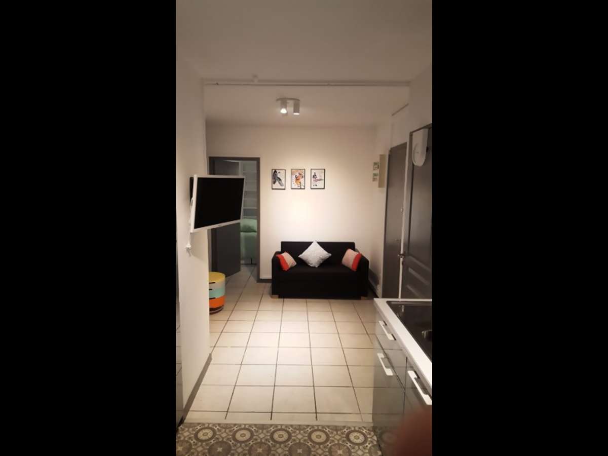 Colocation à Nice : 7 colocs / chambre dans appart 40 m² · Nice (photo 3/6)