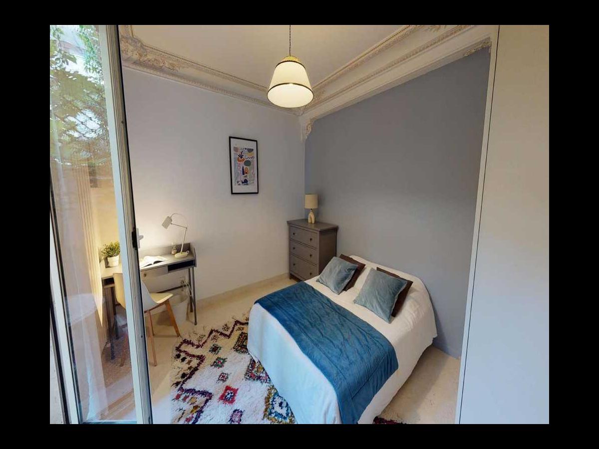 Colocation à Hyères : 5 colocs / chambre dans appart 87 m² · Hyères (photo 2/6)