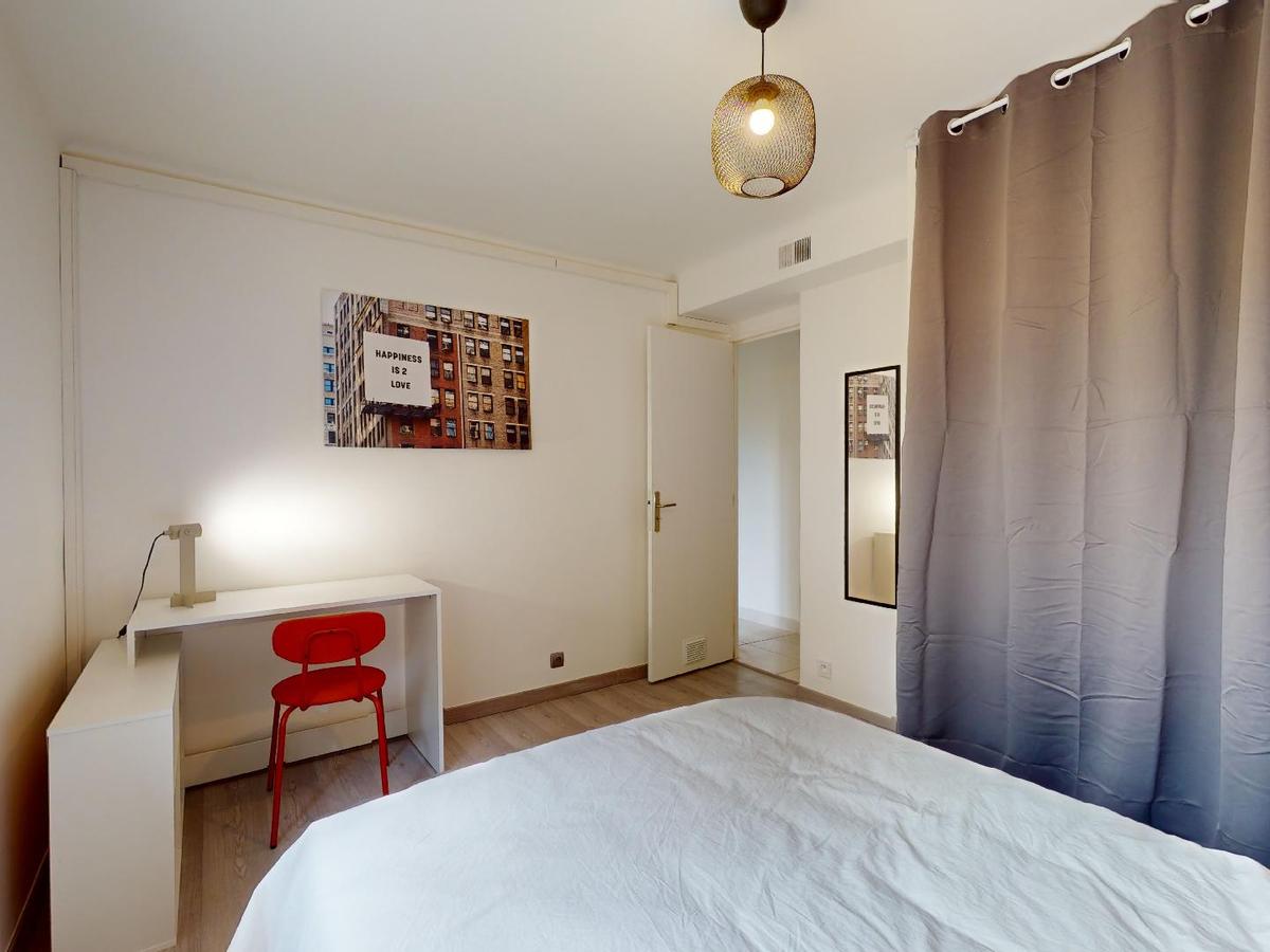 Colocation à Montpellier : 5 colocs / chambre dans appart 37 m² · Montpellier (photo 4/6)