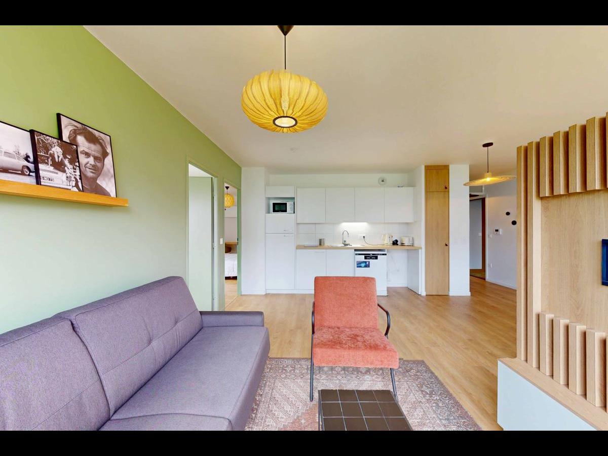 Colocation à Évreux : Chambre avec bureau · Évreux (46 m² le logement) (photo 3/6)