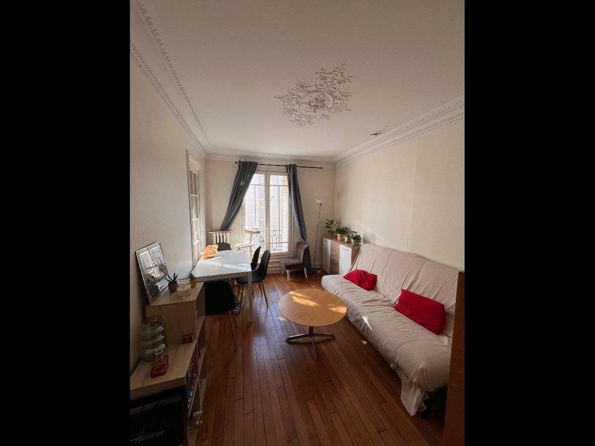 Colocation à Poitiers : Dispo juin · coloc calme · Poitiers (photo 3/6)