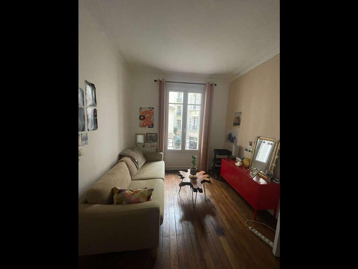 Colocation à Évreux : Chambre avec bureau · Évreux (68 m² le logement) (photo 2/6)
