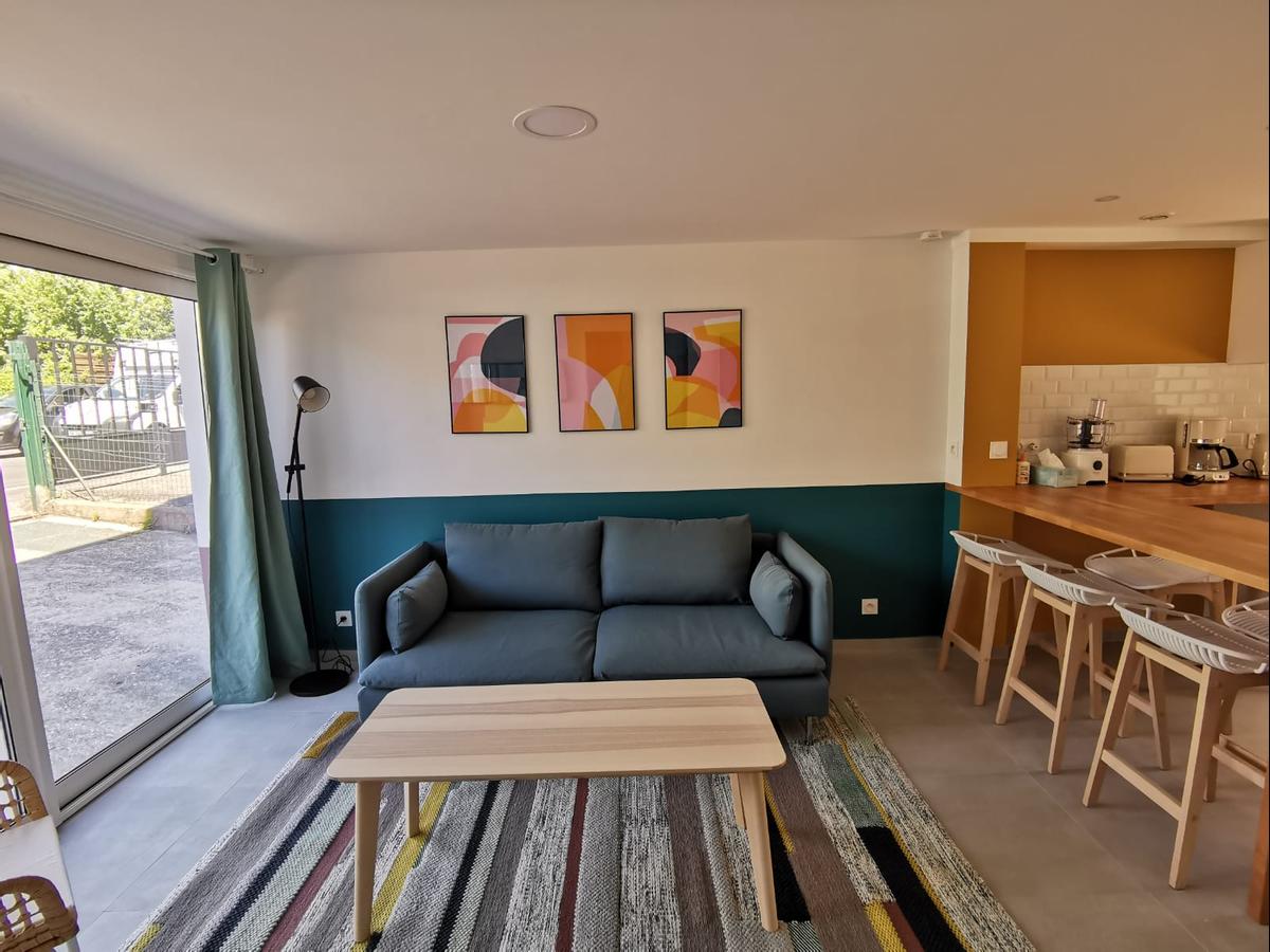 Colocation à Toulouse : Chambre lumineuse · Toulouse — 2 pièces au total (photo 1/6)