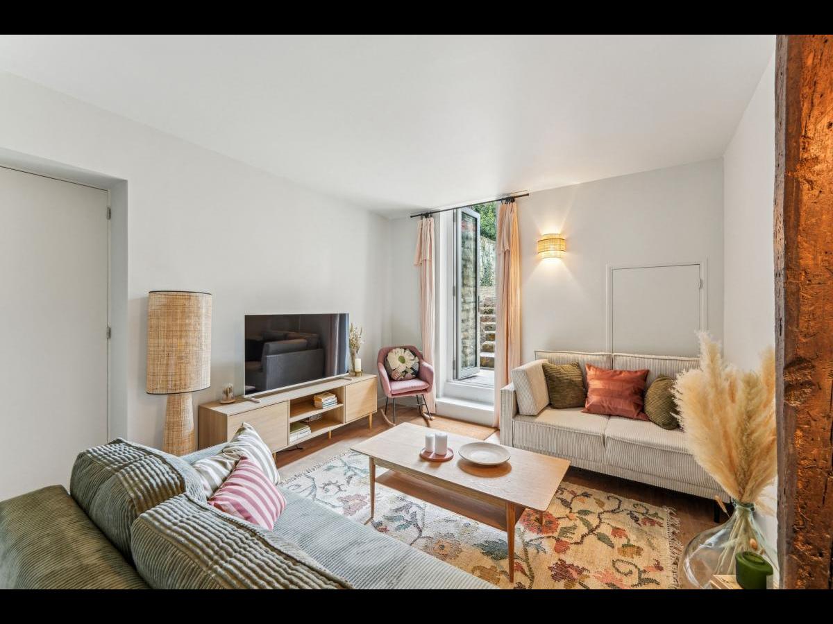 Colocation à Quimper : Chambre avec bureau · Quimper (49 m² le logement) (photo 2/6)