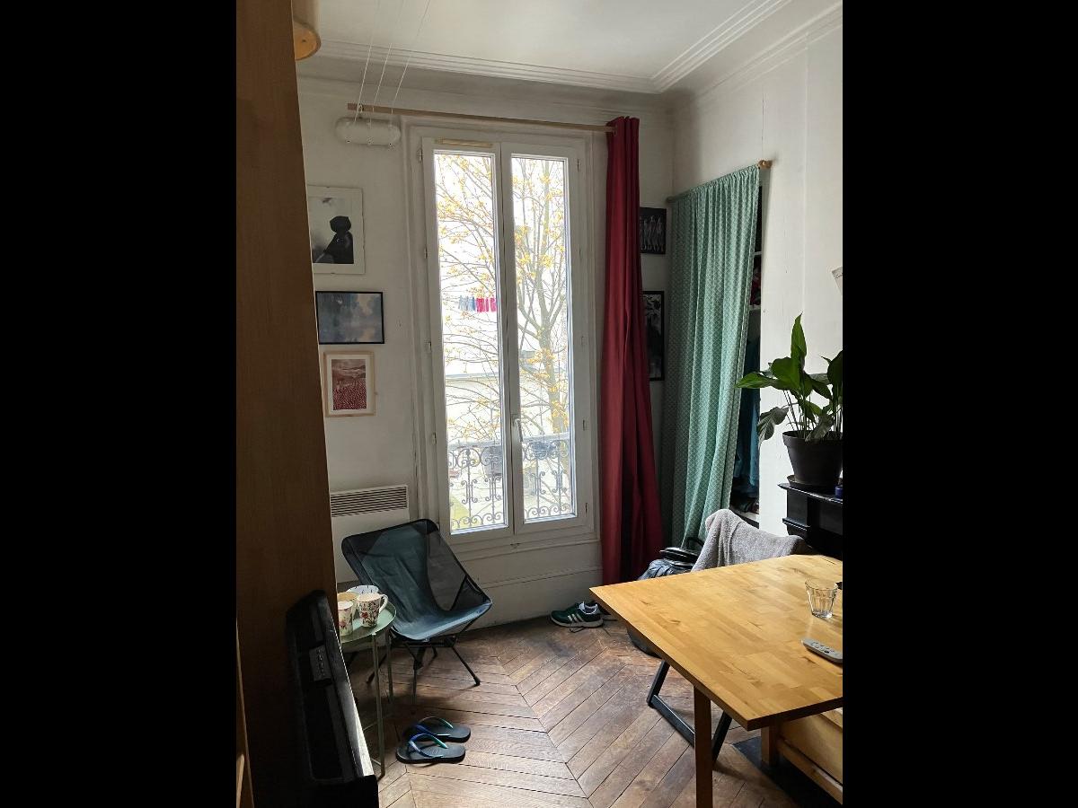 Colocation à Bordeaux : Chambre lumineuse · Bordeaux — 6 pièces au total (photo 5/6)