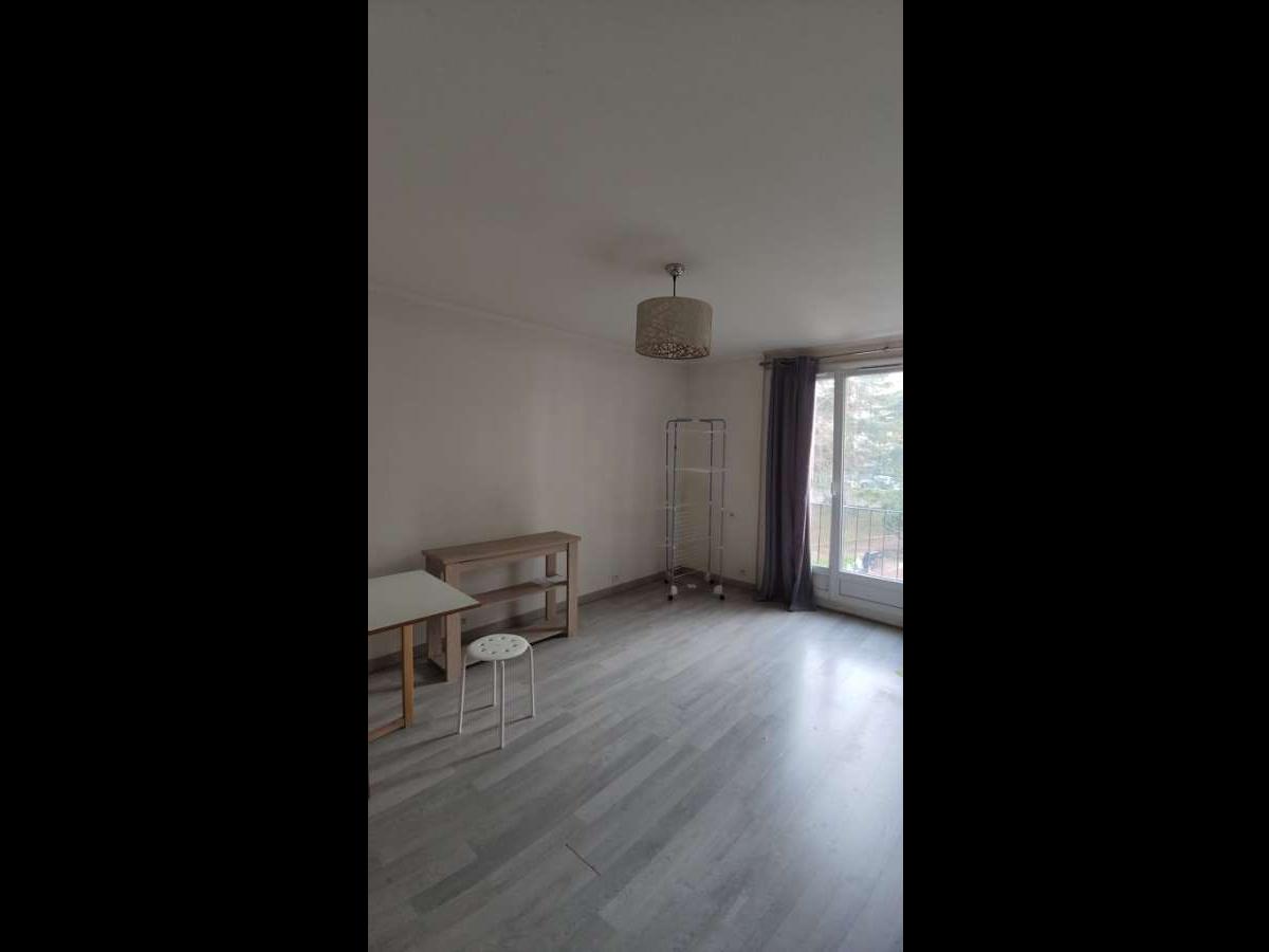 Colocation à Rodez : Dispo mai · coloc calme · Bourran · Rodez (photo 4/6)