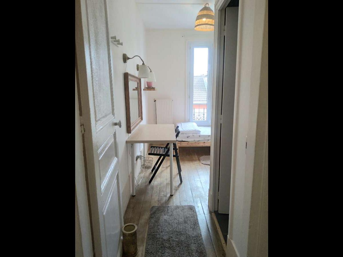 Colocation à Cergy — Colocation Cergy — chambre meublée · Préfecture · Colocation à Cergy — Colocation Cergy — chambre meublée · Préfecture ·