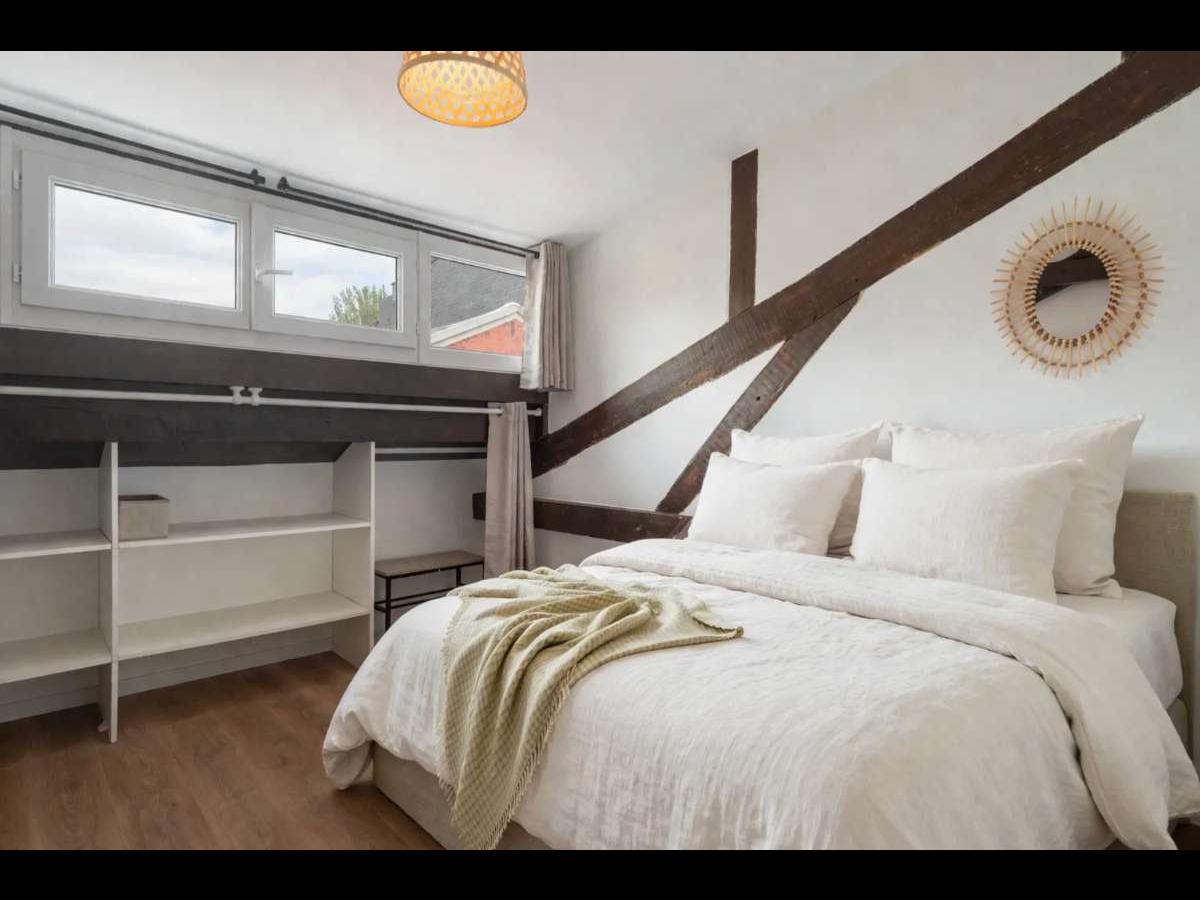 Colocation à Versailles : Colocation Versailles — chambre meublée · Notre-Dame · (photo 2/6)