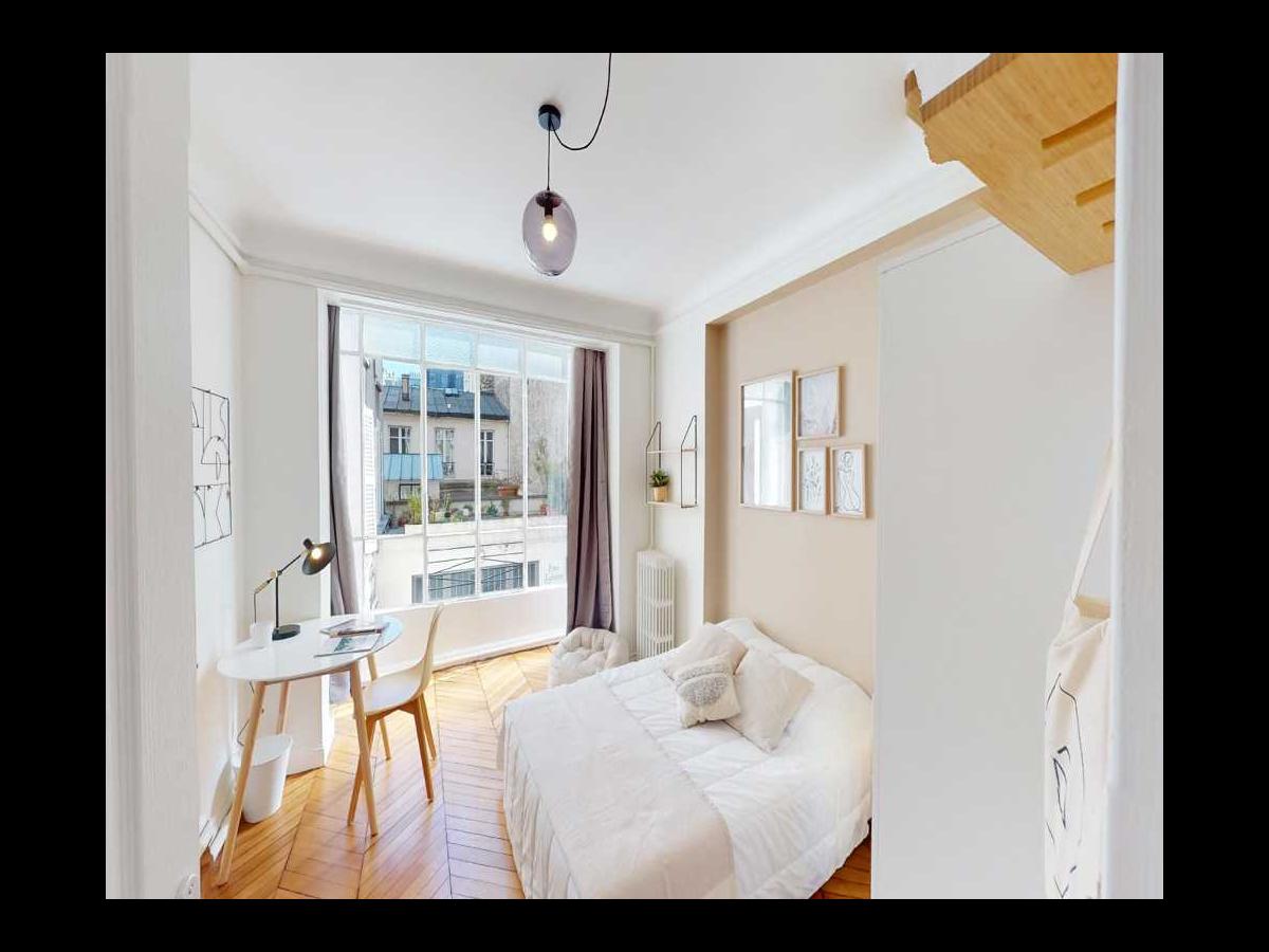 Colocation à Vannes — Chambre lumineuse · Vannes — 3 pièces au total Colocation à Vannes — Chambre lumineuse · Vannes — 3 pièces au total