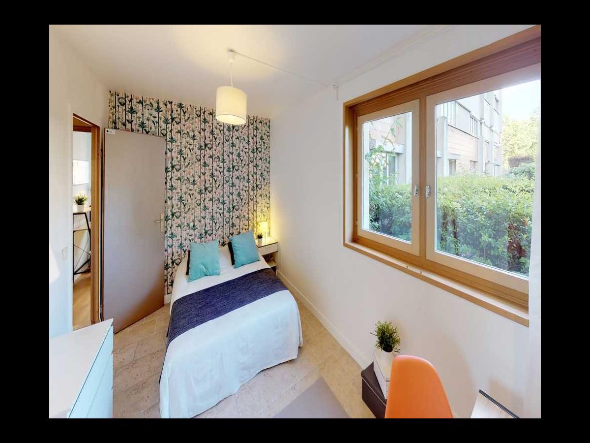 Colocation à Orléans : Colocation Orléans — chambre meublée · Bourgogne · (photo 5/6)