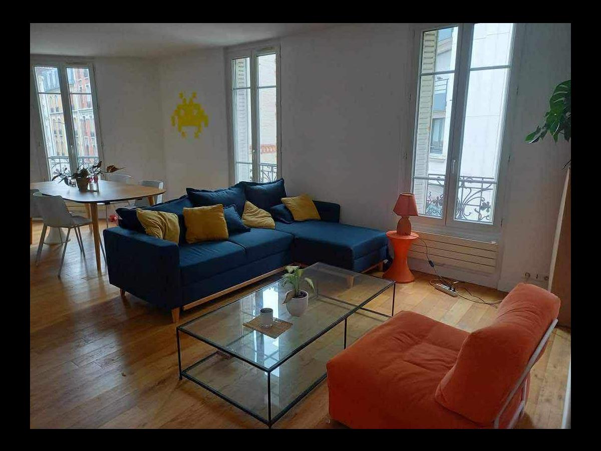 Colocation à Paris : Colocation Paris — chambre meublée · Belleville · (photo 4/6)