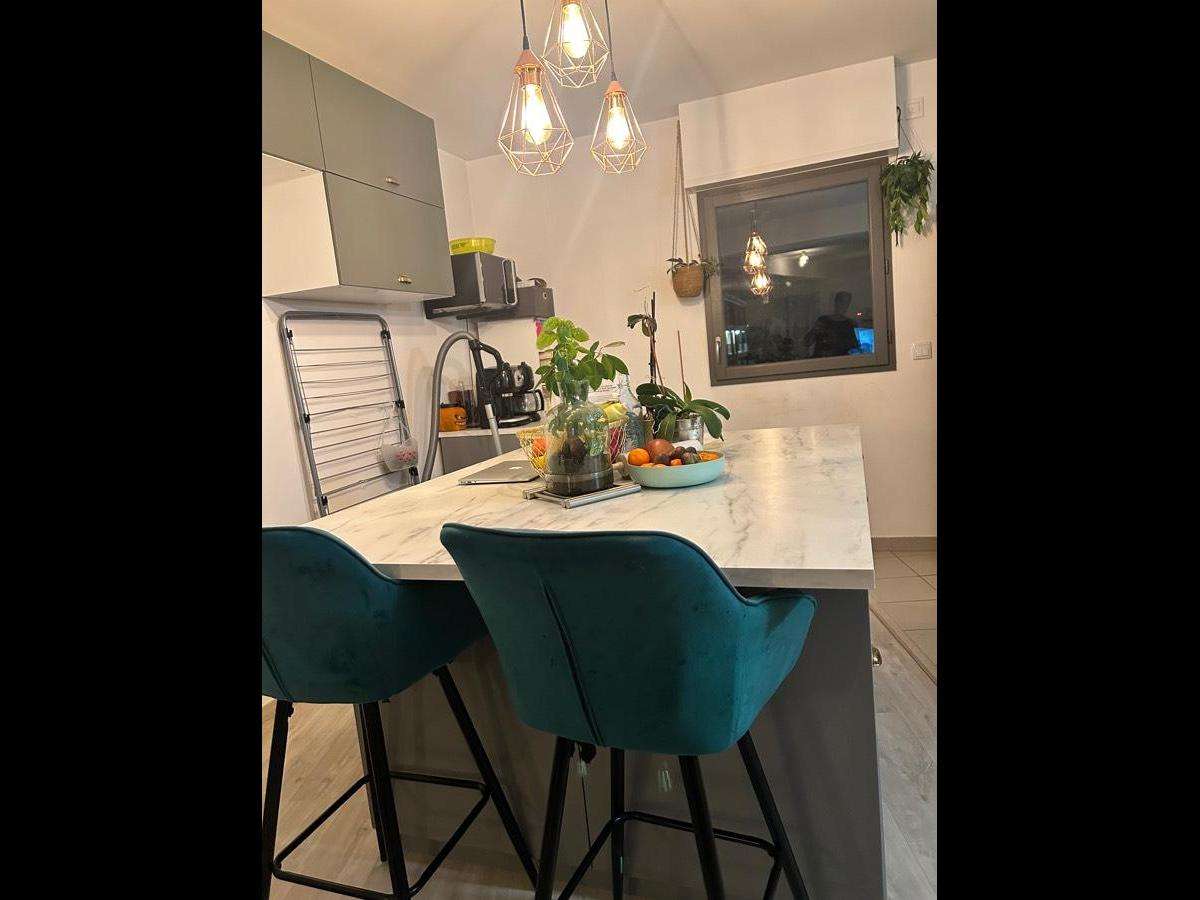 Colocation à Boulogne-Sur-Mer : Chambre lumineuse · Boulogne-sur-Mer — 2 pièces au total (photo 3/6)