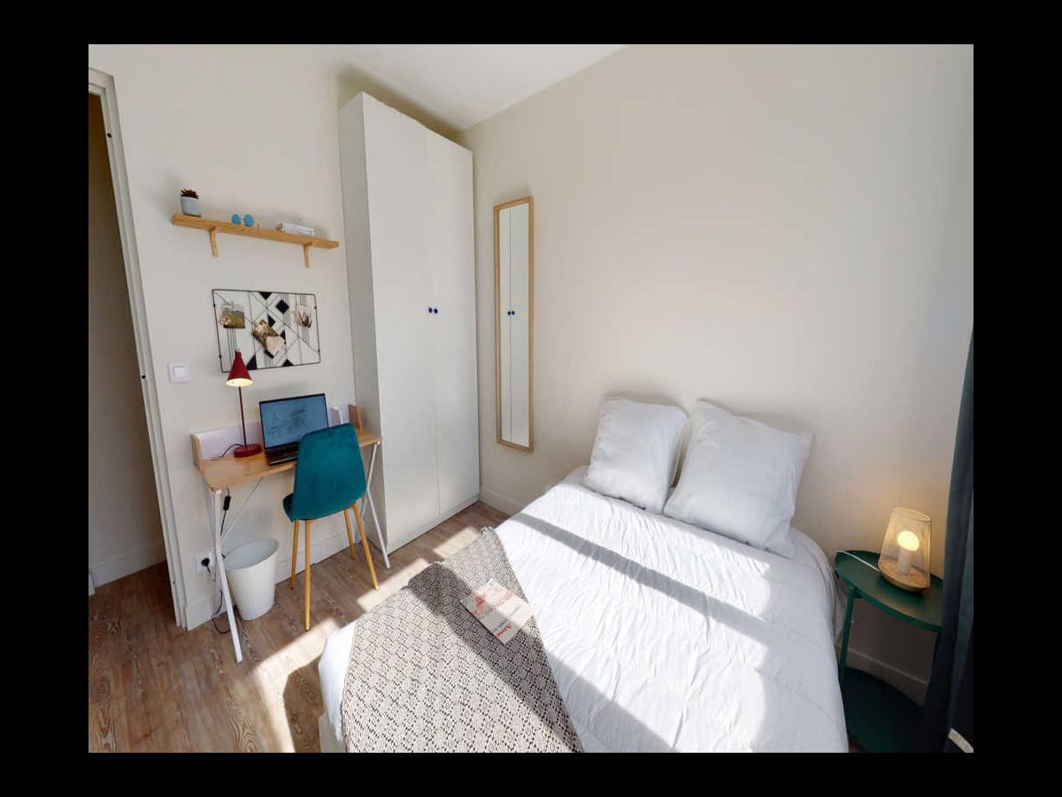 Colocation à Saint-Malo : 3 colocs / chambre dans appart 74 m² · Saint-Malo (photo 4/6)