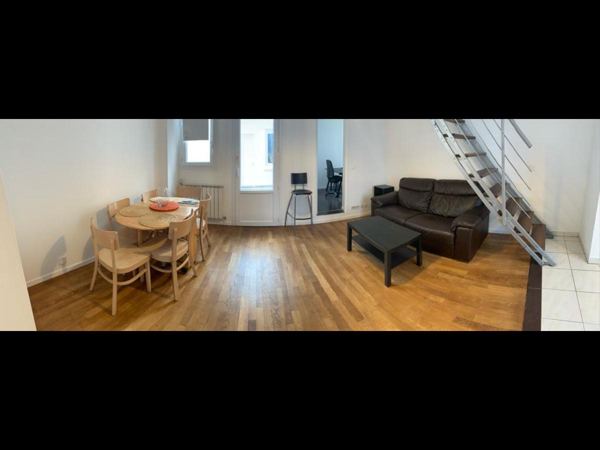 Colocation à Lille : Chambre avec bureau · Lille (89 m² le logement) (photo 4/6)