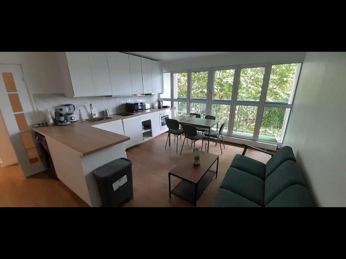 Colocation à Marseille : Colocation Marseille — chambre meublée · Prado · (photo 4/6)