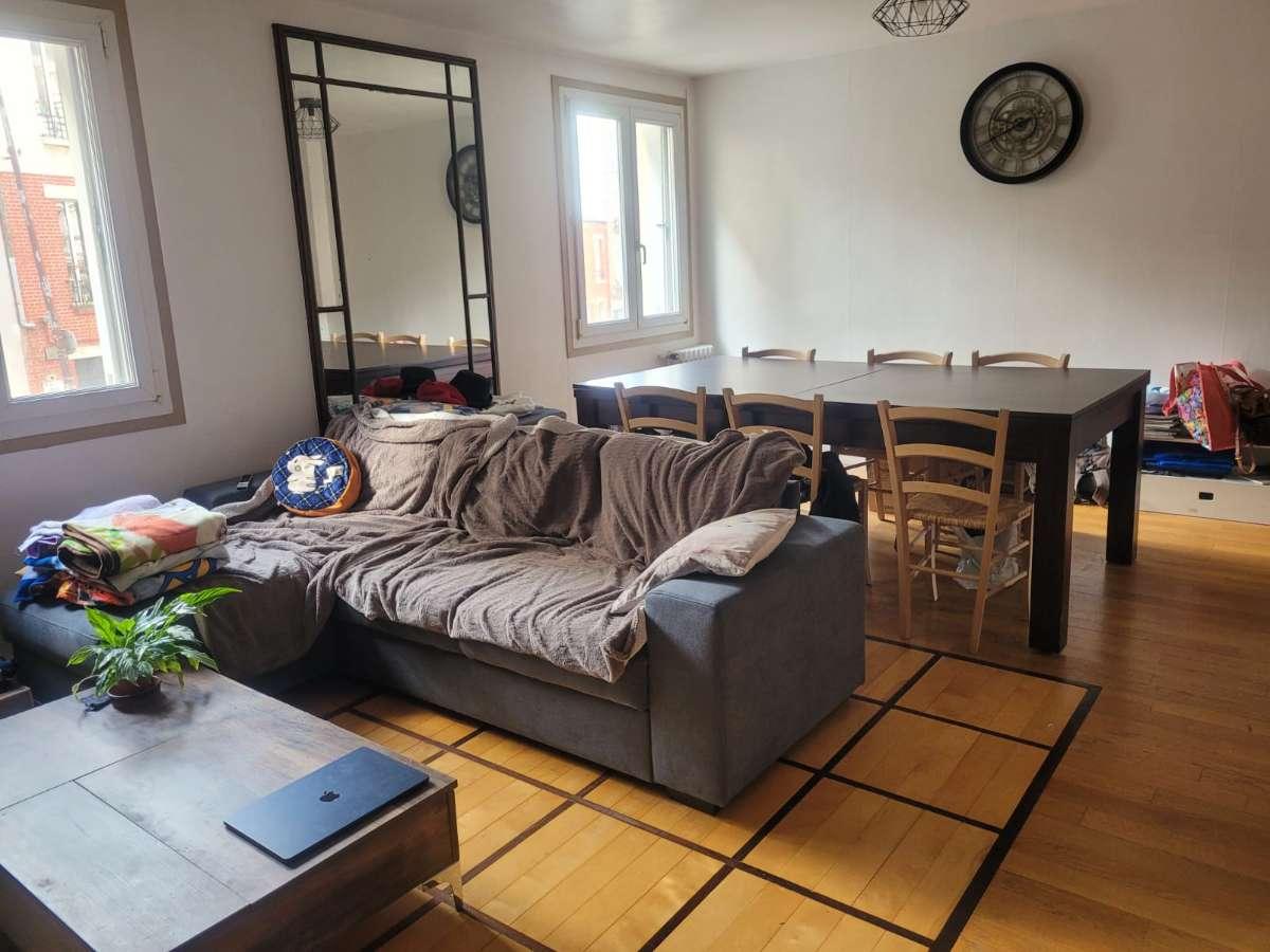 Colocation à Toulon : Colocation Toulon — chambre meublée · Mourillon · (photo 1/6)