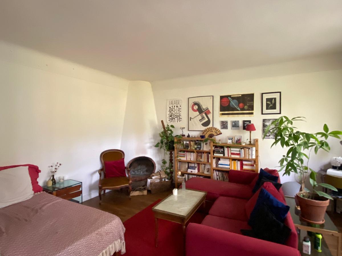 Colocation à Nantes — Dispo novembre · coloc calme · Hauts-Pavés · Nantes Colocation à Nantes — Dispo novembre · coloc calme · Hauts-Pavés · Nantes