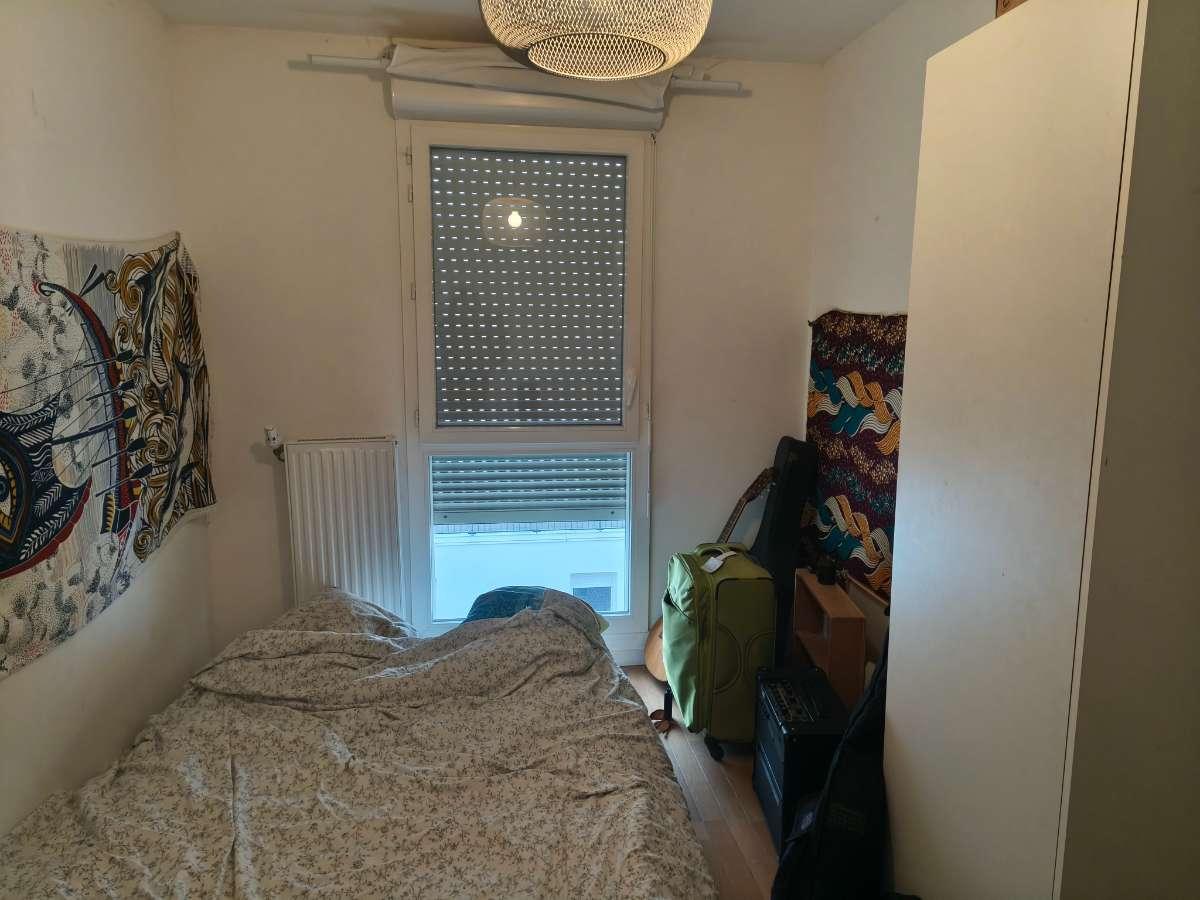 Colocation à Orléans : 5 colocs / chambre dans appart 72 m² · Orléans (photo 2/6)