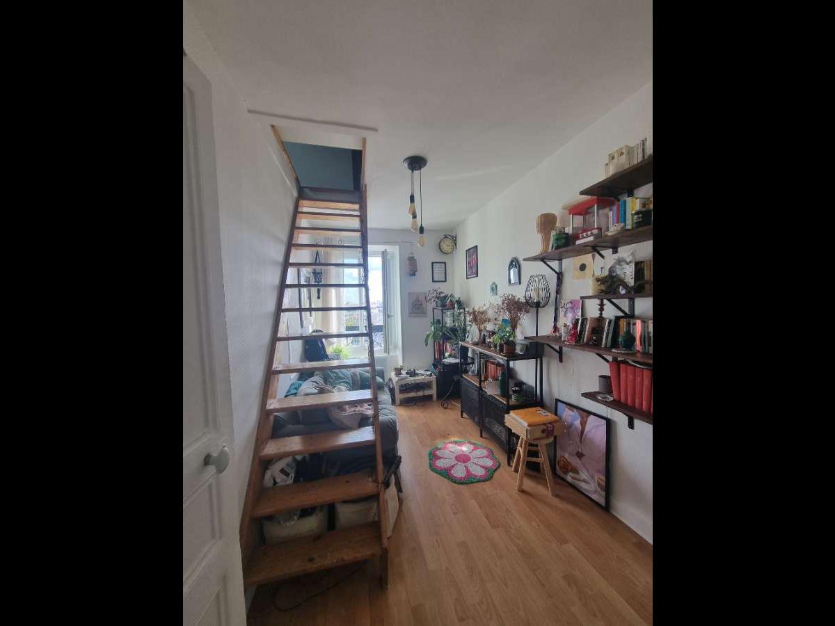 Colocation à Avignon : Colocation Avignon — chambre meublée · Intra-muros · (photo 3/6)