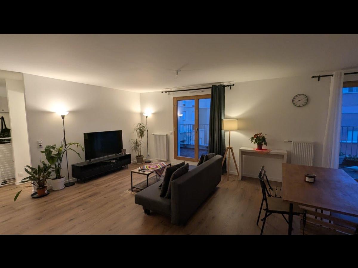 Colocation à Toulon : Colocation Toulon — chambre meublée · Centre · (photo 5/6)