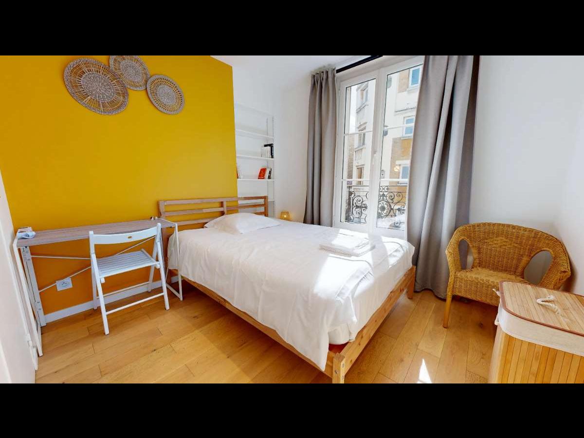 Colocation à Avignon : Colocation Avignon — chambre meublée · proche centre (photo 3/6)