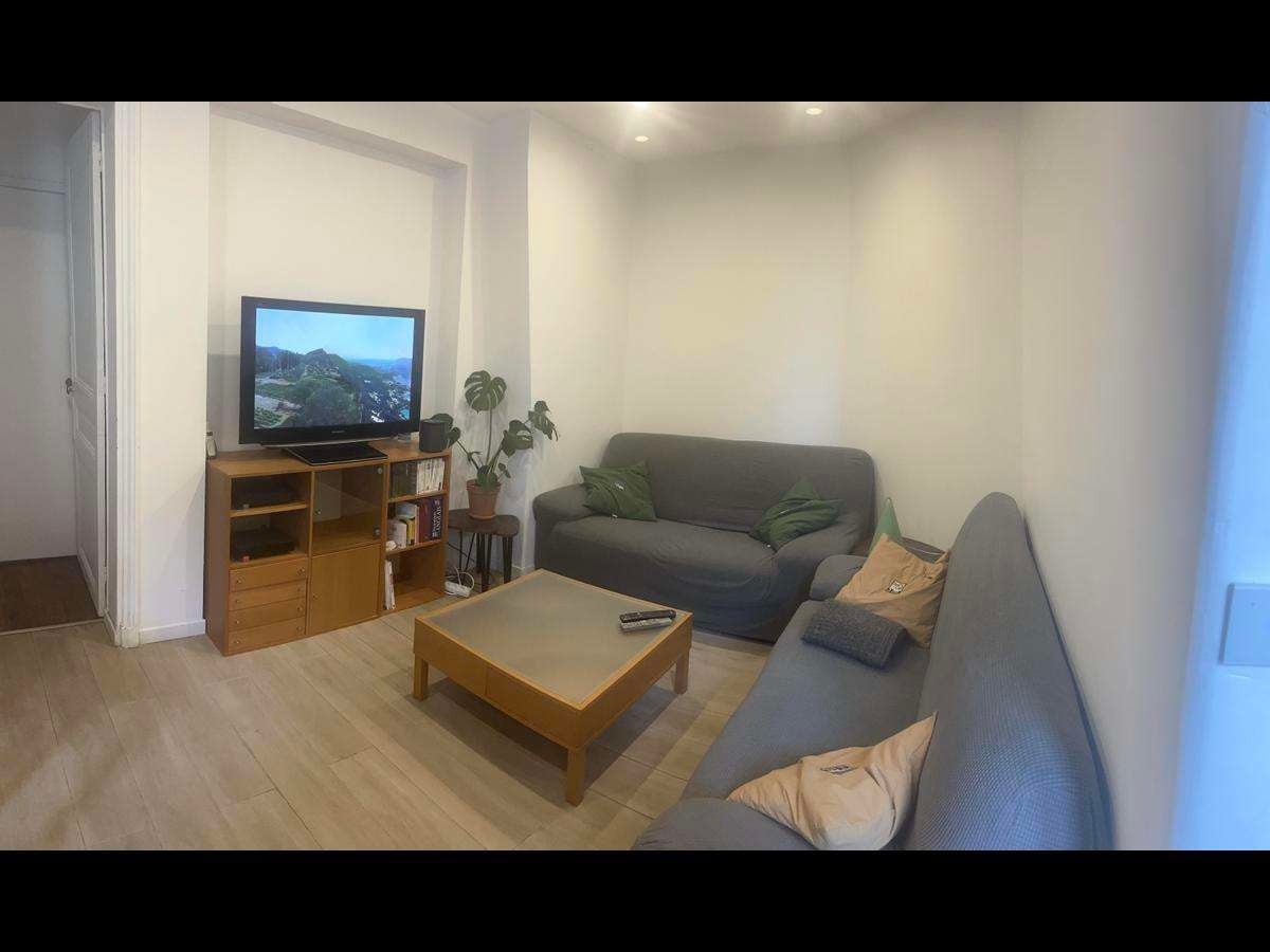 Colocation à Marseille : Dispo novembre · coloc calme · Cours Julien · Marseille (photo 1/6)