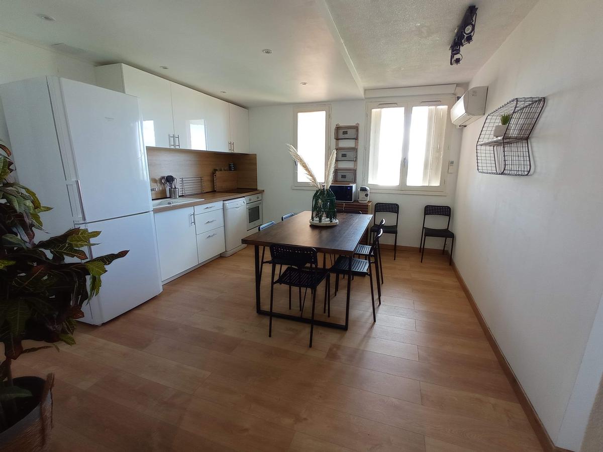 Colocation à Bourges : 8 colocs / chambre dans appart 77 m² · Bourges (photo 5/6)