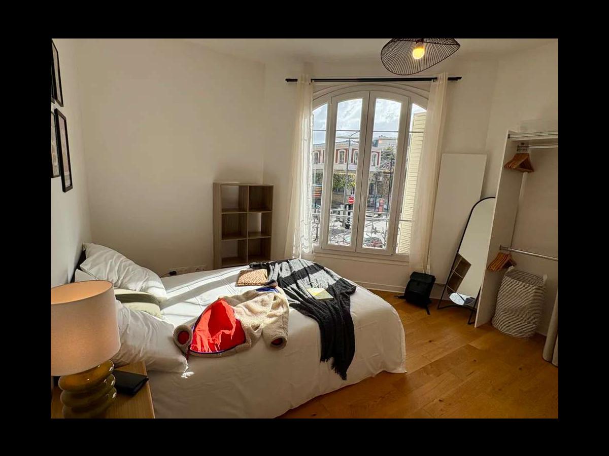 Colocation à Reims : Colocation Reims — chambre meublée · Croix-Rouge · (photo 3/6)