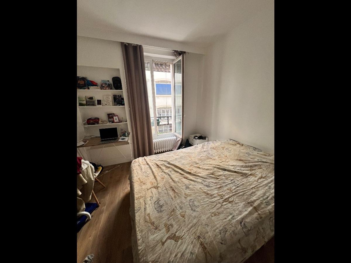Colocation à Dunkerque — Chambre avec bureau · Dunkerque (38 m² le logement) Colocation à Dunkerque — Chambre avec bureau · Dunkerque (38 m² le logement)