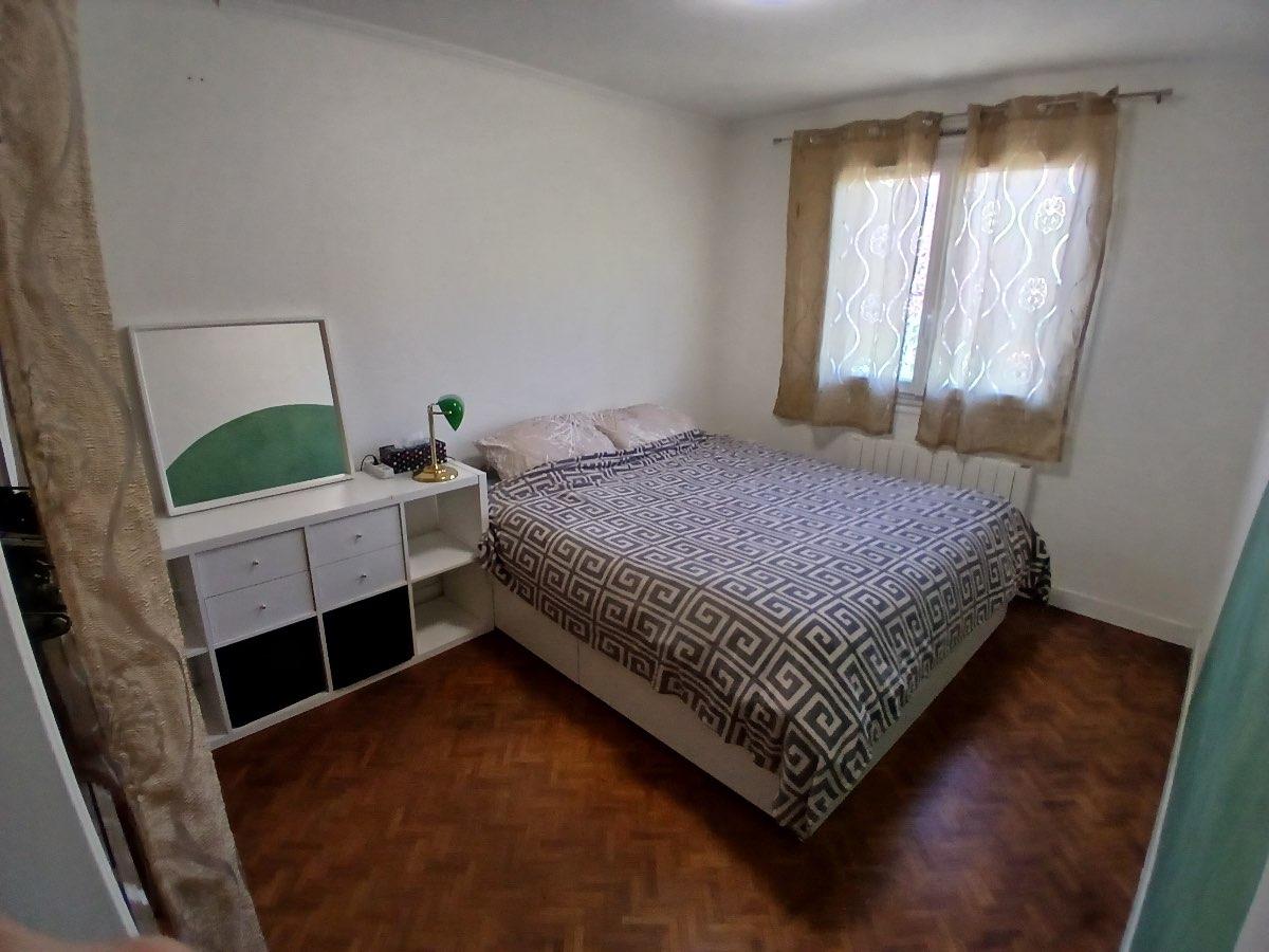 Colocation à Tarbes — Chambre lumineuse · Tarbes — 4 pièces au total Colocation à Tarbes — Chambre lumineuse · Tarbes — 4 pièces au total