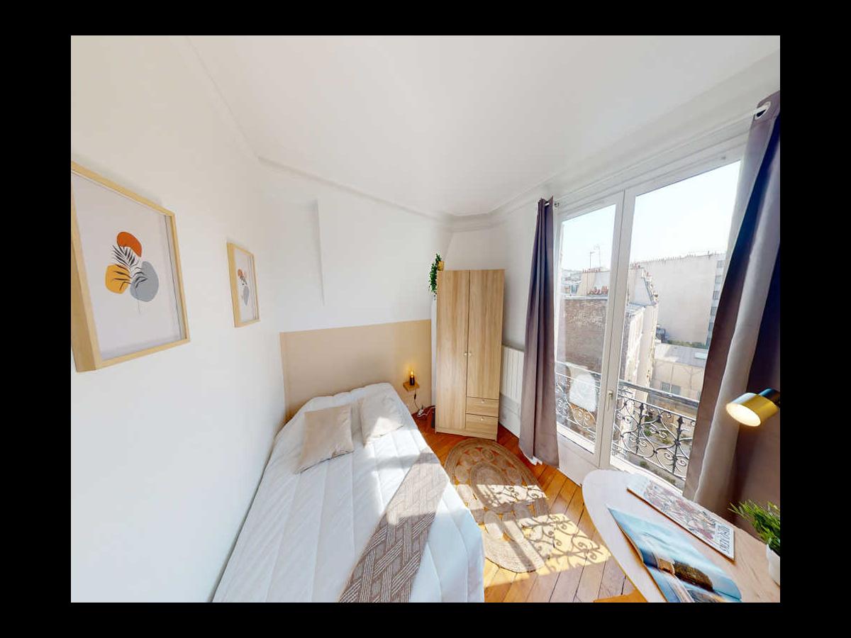 Colocation à Montpellier — Chambre lumineuse · Montpellier — 5 pièces au total