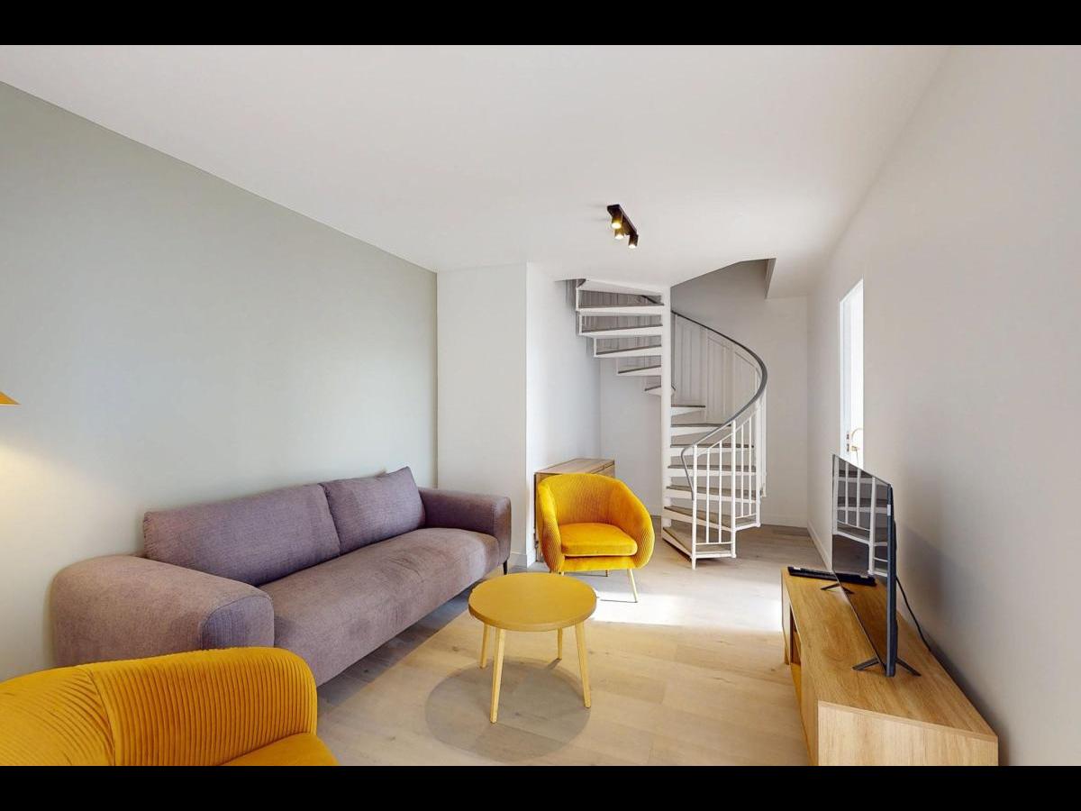 Colocation à Toulon : Colocation Toulon — chambre meublée · Mourillon · (photo 2/6)
