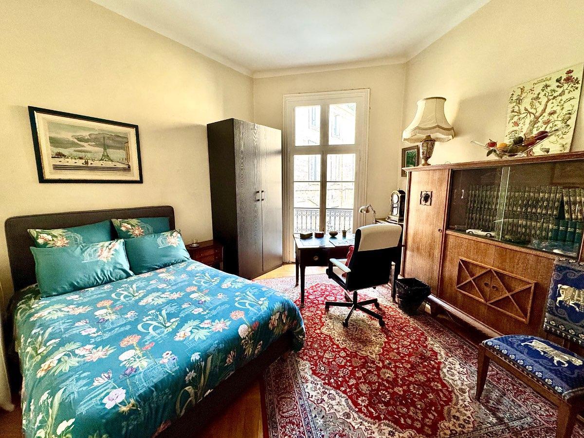 Colocation à Le Havre : Chambre avec bureau · Le Havre (68 m² le logement) (photo 3/6)
