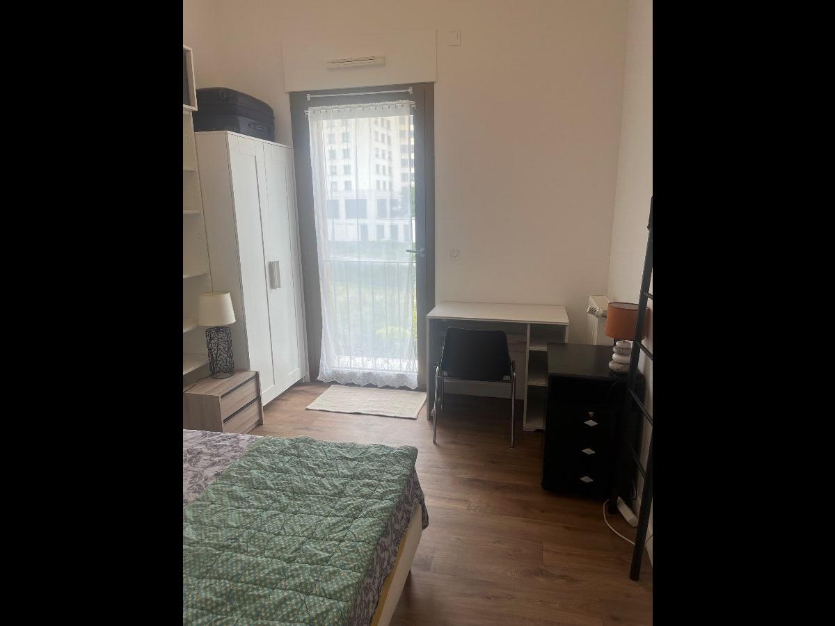 Colocation à Toulon : 4 colocs / chambre dans appart 51 m² · Toulon (photo 3/6)