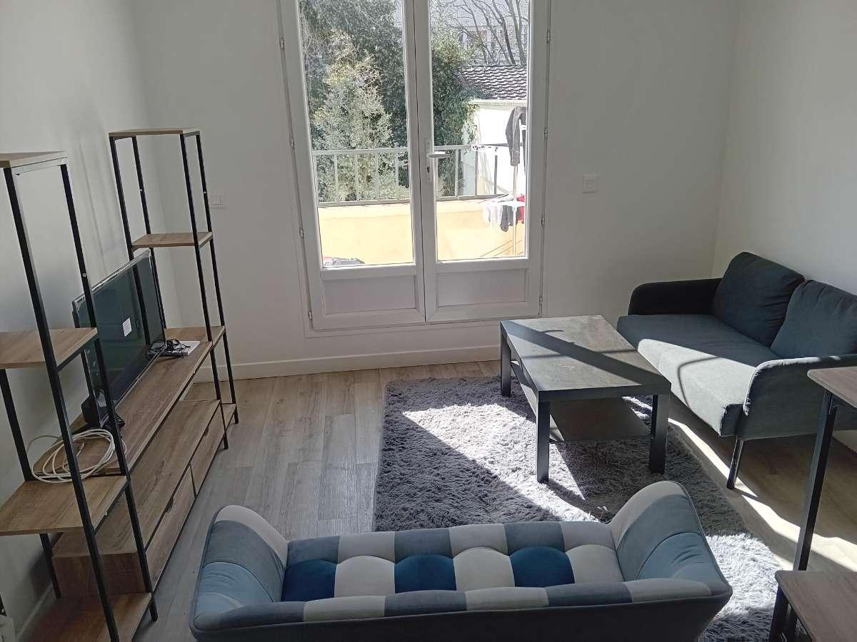 Colocation à Avignon : 7 colocs / chambre dans appart 63 m² · Avignon (photo 2/6)