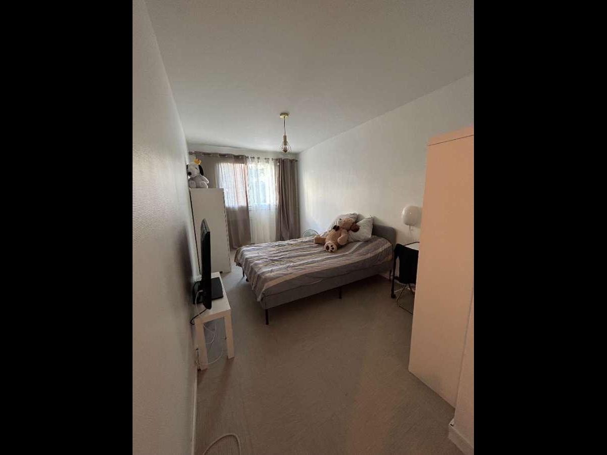 Colocation à Lyon : Appartement 3 pièces · 96 m² — Lyon (photo 2/6)