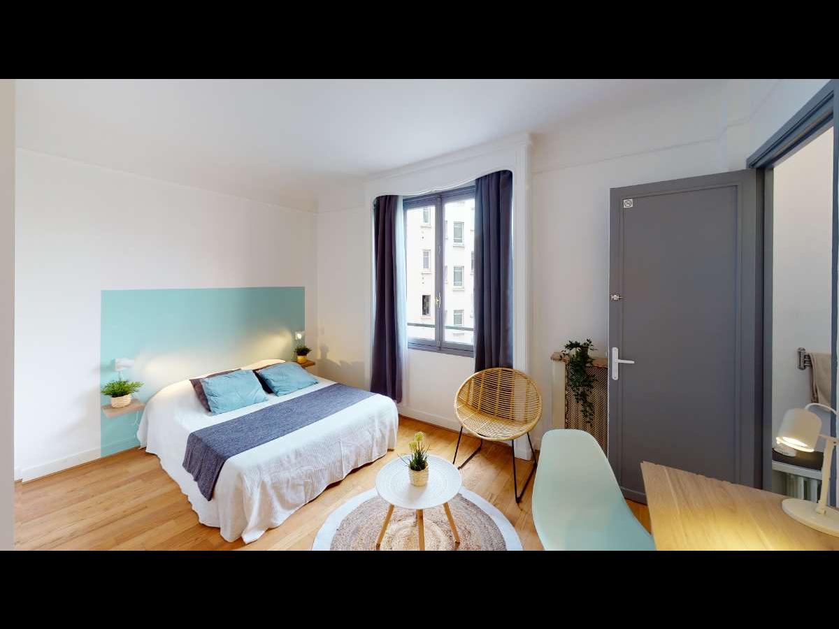 Colocation à Nantes : 2 colocs / chambre dans appart 96 m² · Nantes (photo 4/6)