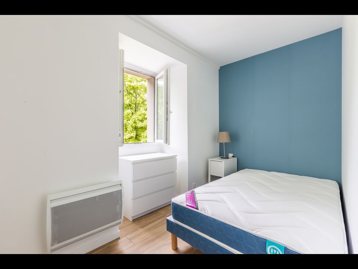 Colocation à Strasbourg : 3 colocs / chambre dans appart 85 m² · Strasbourg (photo 3/6)