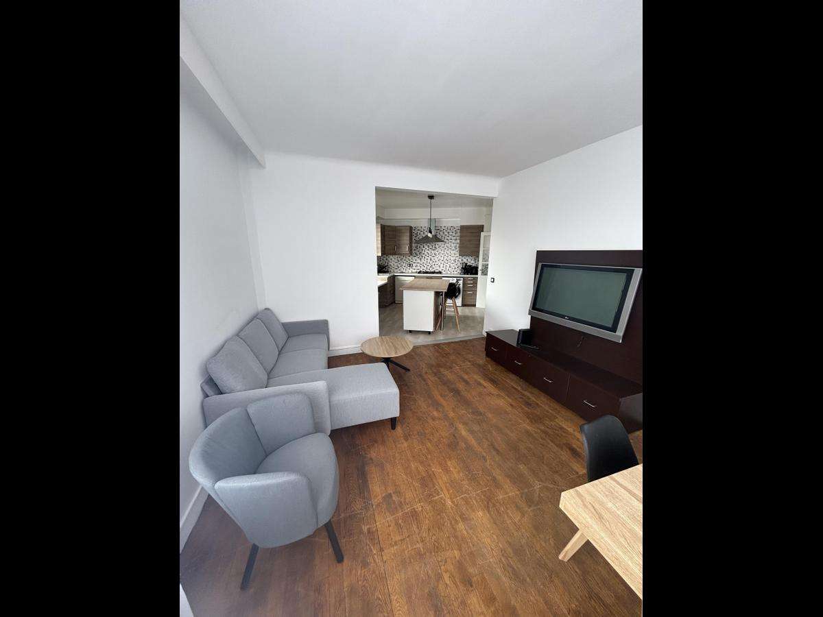Colocation à Paris : 7 colocs / chambre dans appart 59 m² · Paris (photo 4/6)