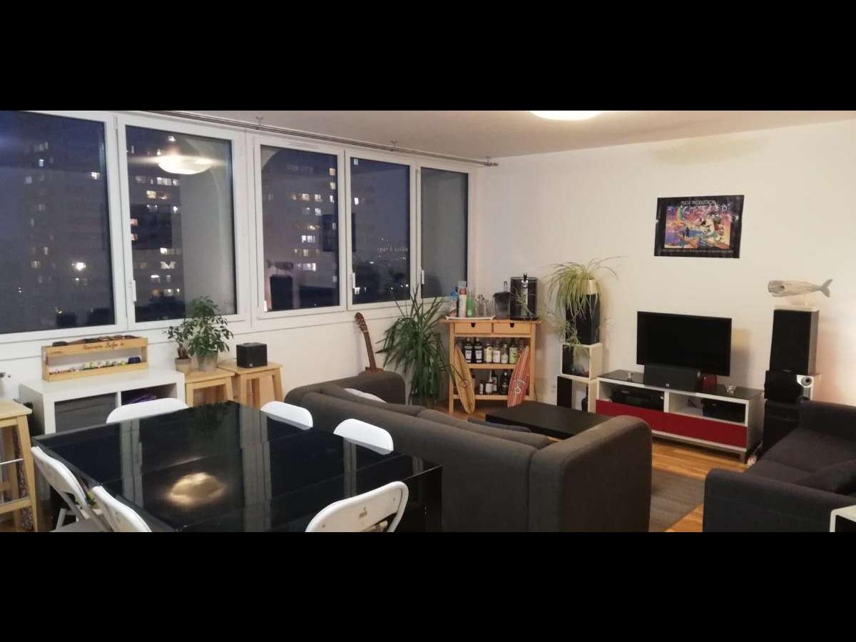 Colocation à Bourges : 4 colocs / chambre dans appart 54 m² · Bourges (photo 2/6)