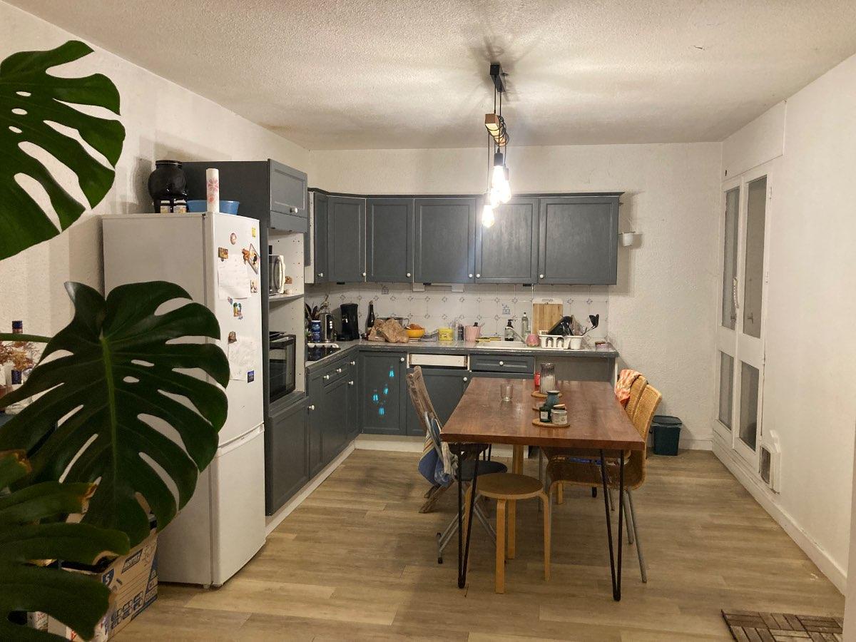 Colocation à Lille : Appartement 5 pièces · 42 m² — République · Lille (photo 2/6)