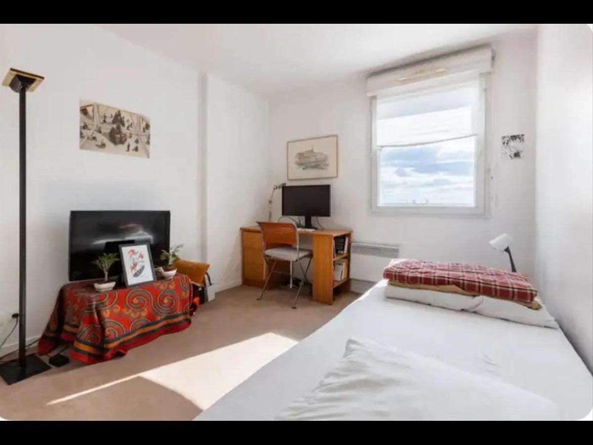 Colocation à Metz — 4 colocs / chambre dans appart 84 m² · Metz Colocation à Metz — 4 colocs / chambre dans appart 84 m² · Metz