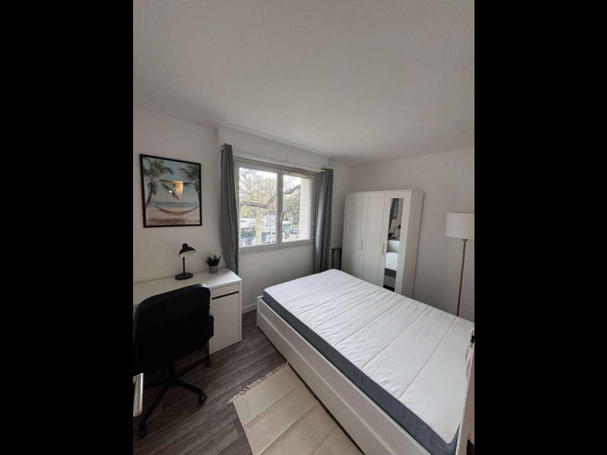 Colocation à Lyon : Appartement 5 pièces · 62 m² — Croix-Rousse · Lyon (photo 2/6)