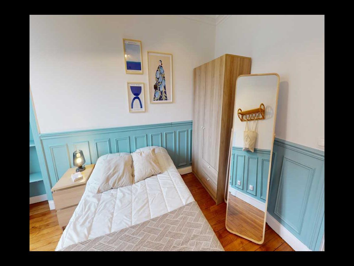 Colocation à Niort : 5 colocs / chambre dans appart 66 m² · Niort (photo 3/6)