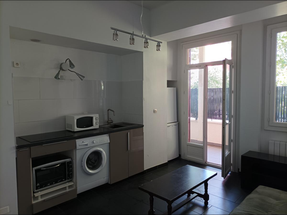 Colocation à Cannes — Appartement 6 pièces · 55 m² — Suquet · Cannes Colocation à Cannes — Appartement 6 pièces · 55 m² — Suquet · Cannes